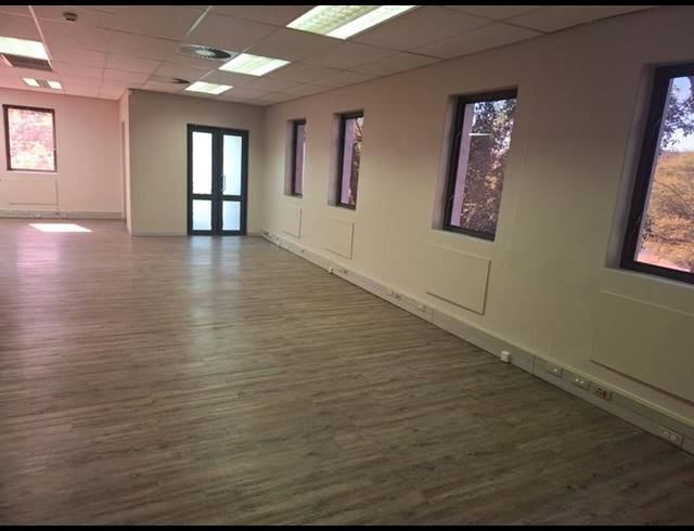 OFFICE PROPERTY TO RENT IN TYGER WATERFRONT